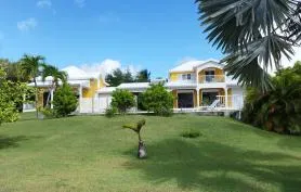 Villa Karèt, location villa avec/sans studio, 2 à 7 pers, St François Guadeloupe