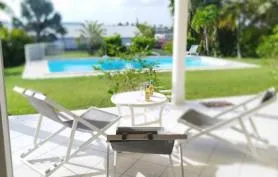Villa Karèt, location villa avec/sans studio, 2 à 7 pers, St François Guadeloupe