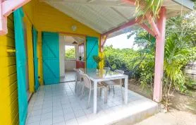 bungalow avec piscine et clim proche plage