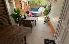 Le Tiaré T2 avec jacuzzi