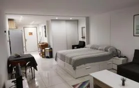 Studio, vue panoramique sur îles avoisinantes et Orient Beach Bay