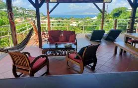 Villa créole avec vue mer et piscine