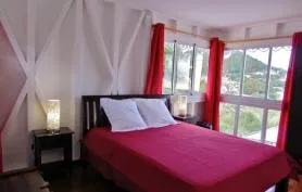 Villa créole avec vue mer et piscine