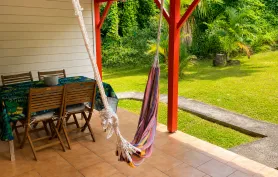 Les Palmiers – Bungalow Créole au cœur d’un jardin tropical