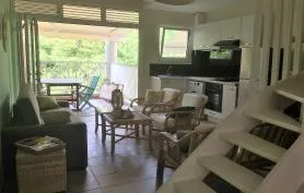 Kay ' Tropikal - Duplex Spacieux 7 Pers – Grande Piscine & Plage à pied au Diamant