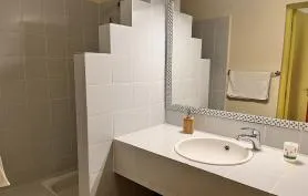 Kay ' Tropikal - Duplex Spacieux 7 Pers – Grande Piscine & Plage à pied au Diamant