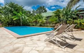 Gîte de groupe jusqu'à 30 personnes avec piscine, à 900 m de la plage