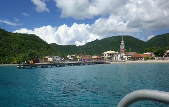 Agréable F2 dans Villa avec  piscine,vue sur mer aux Anses d'Arlet