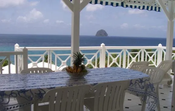 Haut de Villa Diamant avec sa propre piscine Vue panoramique mer et Rocher