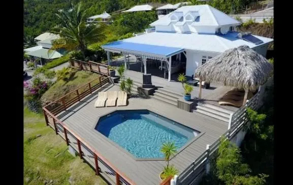 La villa Coconut vue magnifique à 180° sur la mer