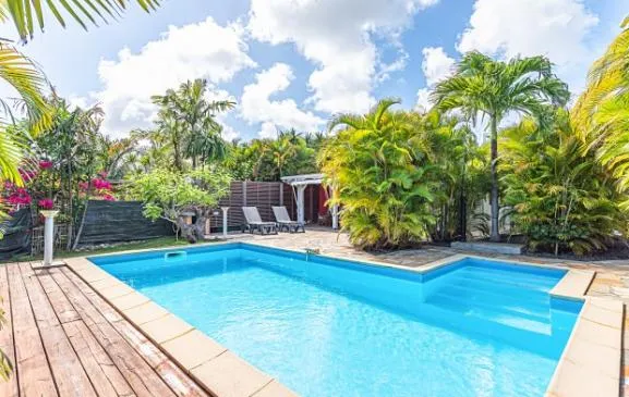 Villa Les Saintes avec Piscine à louer à St François