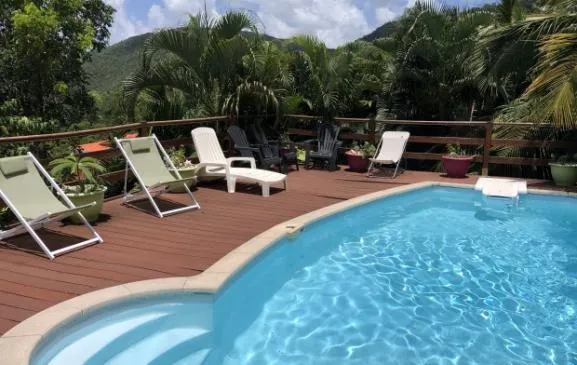 Villa Anses d'Arlet-Sud Caraïbes, vue mer & piscine privée, 6 personnes.