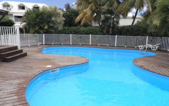 Appartement T3 Bienvenue à Bord, piscine, proche de la plage