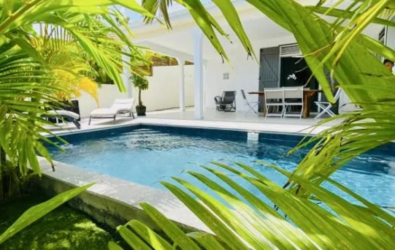 Villa Tropical Paradise récente, piscine, 4 chambres, 2 SDB