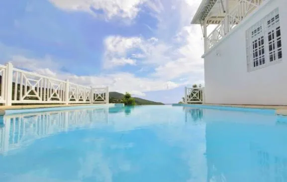 Villa piscine Trois Ilet, 3CH, vue mer, plage à pied