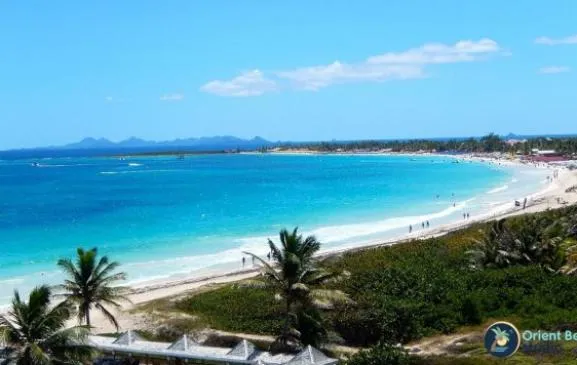 Studio, vue panoramique sur îles avoisinantes et Orient Beach Bay