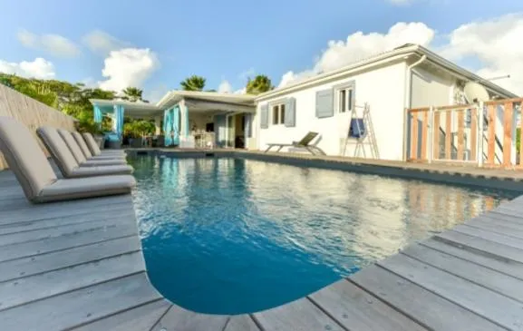 Villa 3 à 5 chambres à Saint François avec piscine privée