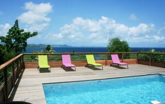Villa avec piscine privée vue mer 4 chambres sur Le Diamant