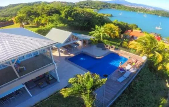 Villa avec piscine privée vue mer 7 chambres aux Trois Ilets