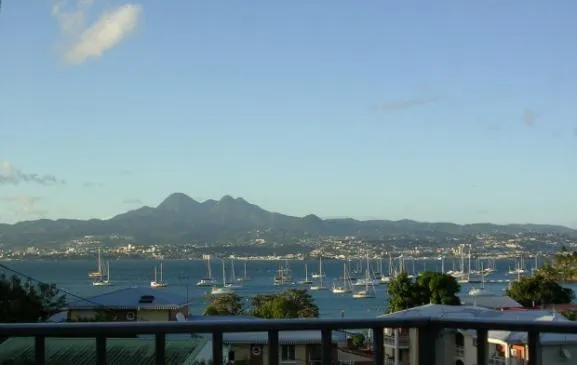 T1 -vue panoramique sur la baie de FDF. Tarif dégressif.