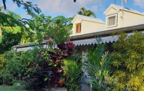 Appartement Duplex Résidence les Flamboyants de Belfond à 400 mètres Plage 