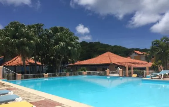 Magnifiques Appartements T2, piscine & proche plage à Sainte Anne Martinique