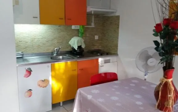 TROIS ÎLETS  AGRÉABLE T3 POUR 4 PERS EN SAISONNIER
