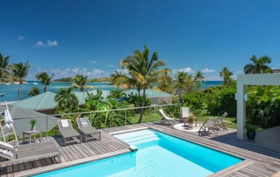 Magnifique Villa Contemporaine vue et accès mer, Kayaks à disposition