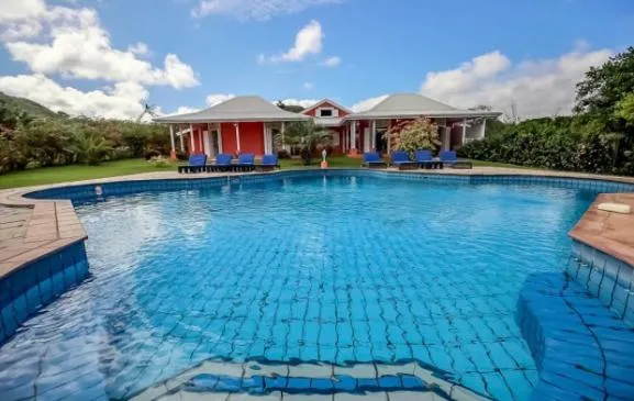 Villa 12 personnes, grande piscine, proche Sainte-Anne