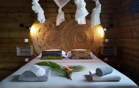 Bungalow de charme avec piscine
