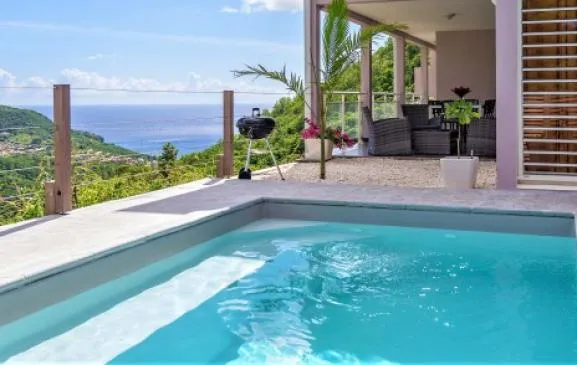 Appartement/Villa, Prestation haut de gamme - Vue à 360 Mer et végétation - Piscine Privée