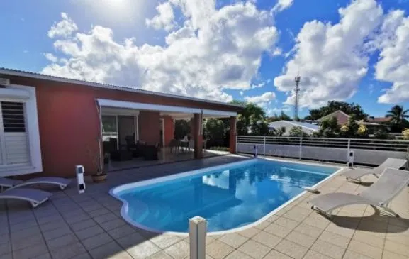 Villa avec piscine privée 3 chambres sur Saint-François