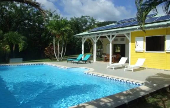 Location villa avec piscine Martinique
