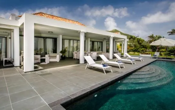 SPLENDIDE Villa conviviale et familiale, Piscine à 2min de la Plage