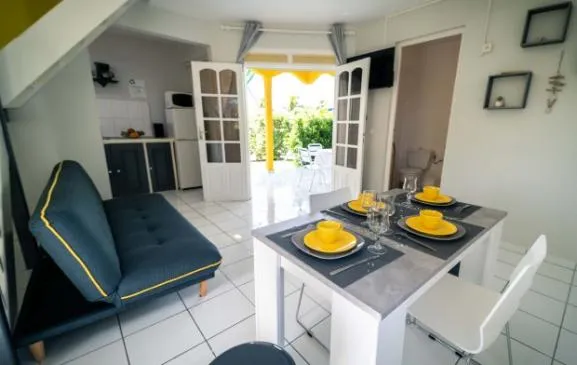 Bungalow banane ou Myrtille pour 2 à 4 personnes