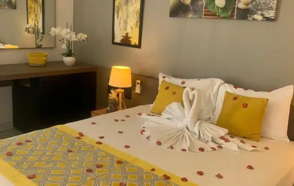 Beau studio Alpinia au bord de l'eau