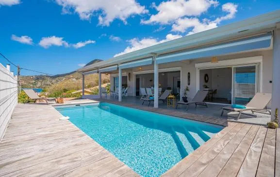 Charmante villa de 2chs avec piscine