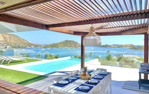 Villa Melissa, vue plongeante sur les ilets Pinel et little key