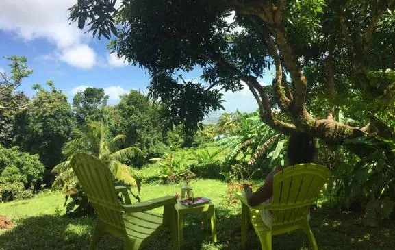 Tjé Kréol  Vue mer dans villa à 15mn des plages