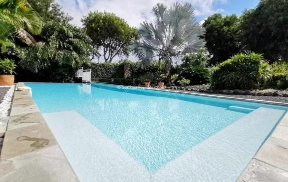 Villa haut de gamme, piscine à débordements pour 7 personnes