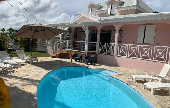 Villa Ti' Colibri  avec piscine et vue mer