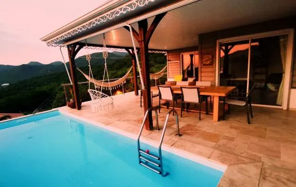 GROSSE PROMO - Magnifique Villa Les Anses d'Arlet Piscine et Belle vue mer (Au Calme) +++