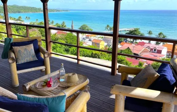 Entre Ciel et Mer, Vue mer exceptionnelle, piscine, plage à 100M