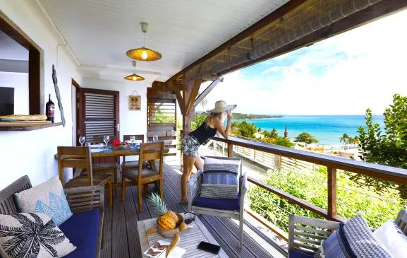 Promo -10% du 6 au 20 Mai !  Kaz Flots Bleus, Vue mer époustouflante, piscine, plage à 100M