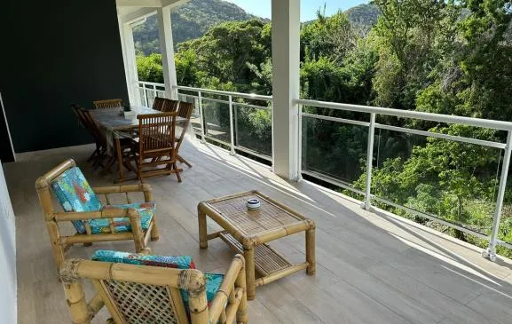Maison individuelle, au vert, proche des plages