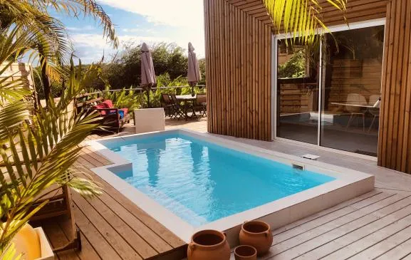 Ti villa créole chic / lagon de bois jolan