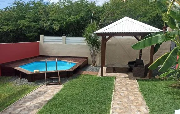Gîte Monoï 4 personnes avec piscine privée