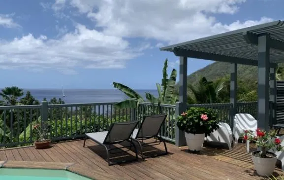 Très Belle Villa avec Vue Mer & Piscine - Séjour relaxant sous les tropiques