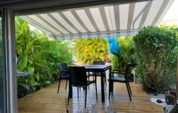 Appartement Ti Poivrier au cœur de la marina