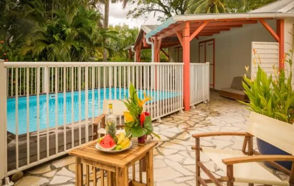 Gîte 4/6 pers dans résidence avec piscine